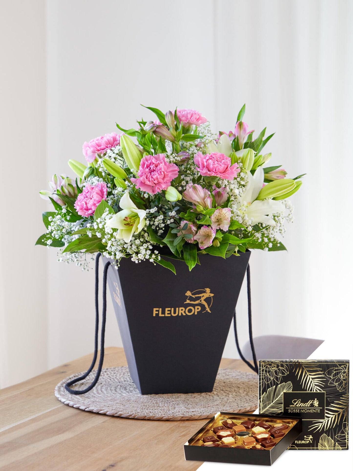 Fröhlich und aufgeweckt mit Lindt-Pralinen - Ansicht 3